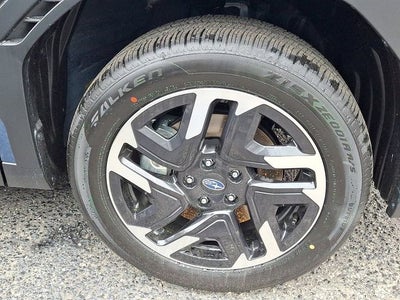 2026 Subaru FORESTER Limited Hybrid