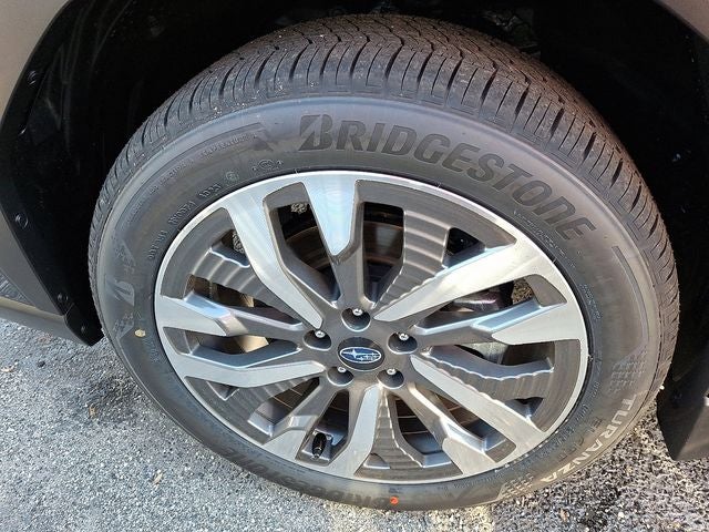 2025 Subaru FORESTER Touring Hybrid