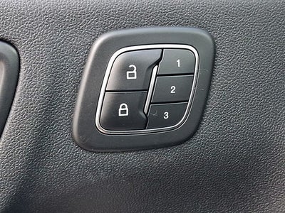 2022 Ford Escape Hybrid Titanium