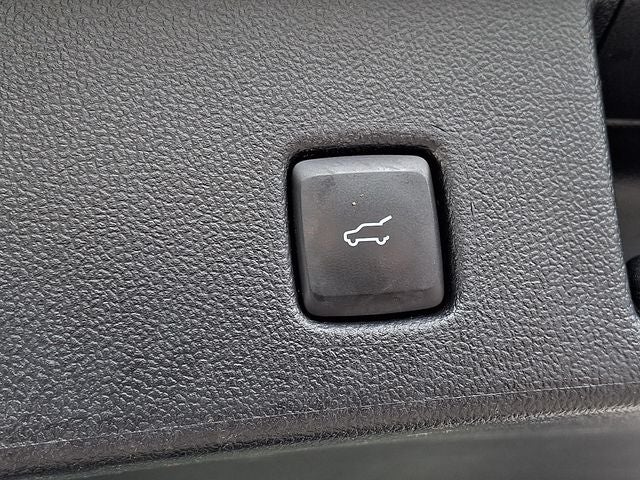 2022 Ford Escape Hybrid Titanium