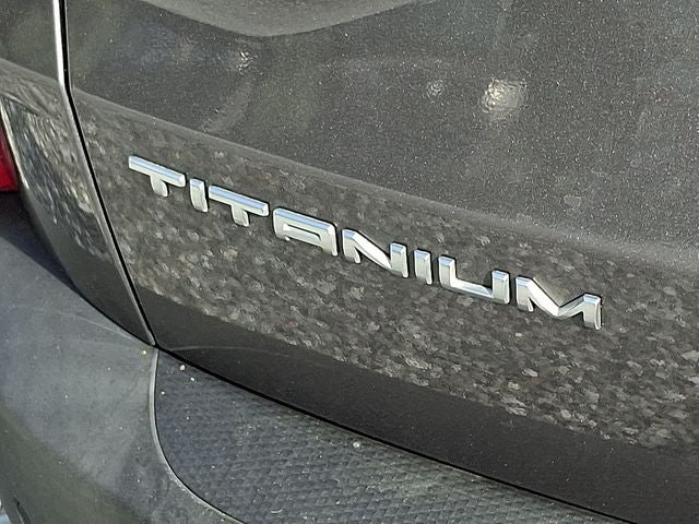 2022 Ford Escape Hybrid Titanium