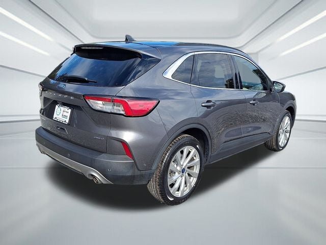 2022 Ford Escape Hybrid Titanium