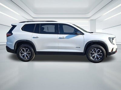 2024 GMC Acadia AT4