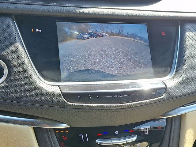 2019 Cadillac XT5 Base