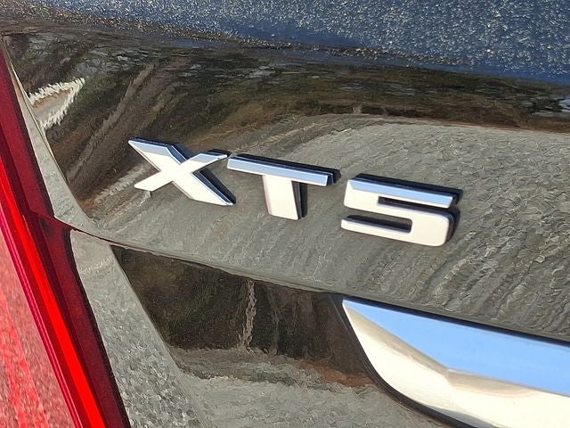 2019 Cadillac XT5 Base