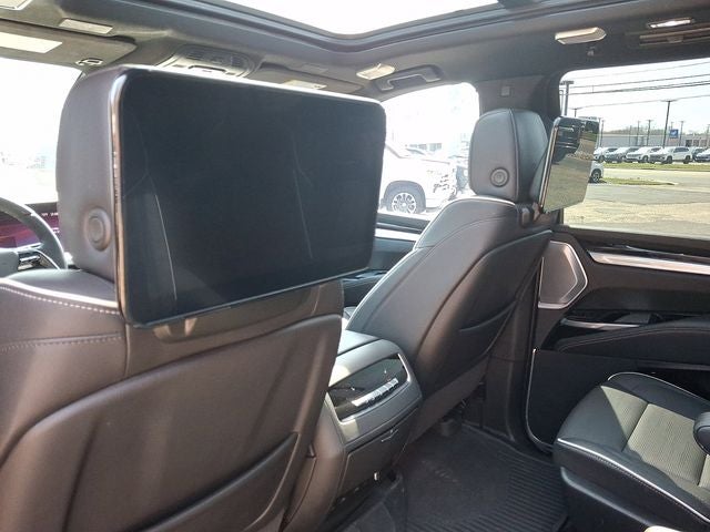 2025 Cadillac Escalade ESV Sport