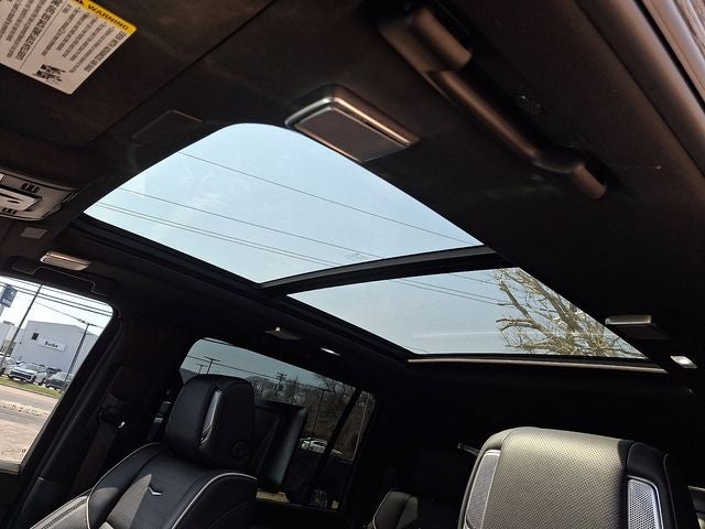 2025 Cadillac Escalade ESV Sport