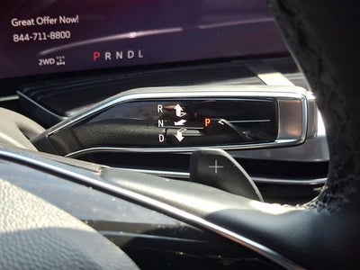 2025 Cadillac Escalade ESV Sport