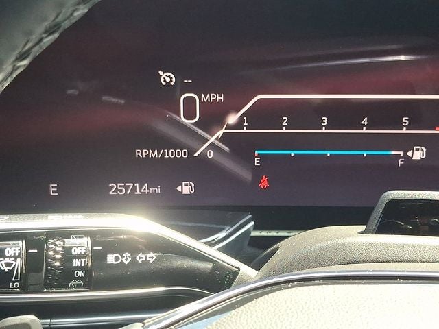 2025 Cadillac Escalade ESV Sport