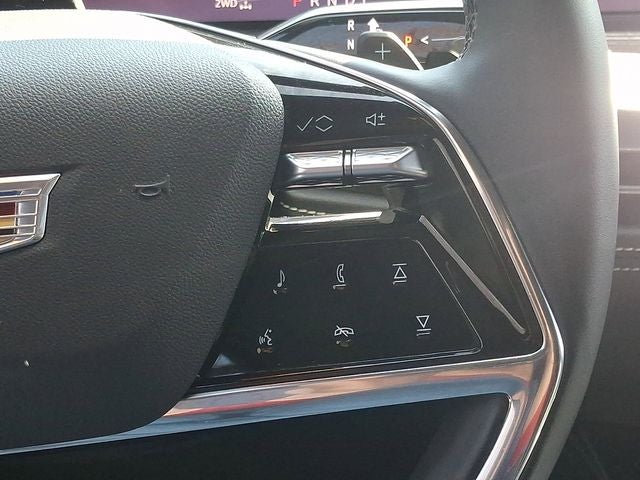 2025 Cadillac Escalade ESV Sport