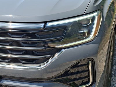 2024 Volkswagen Atlas Cross Sport 2.0T SEL R-Line