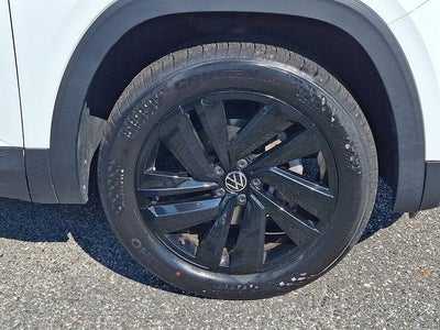2022 Volkswagen Atlas Cross Sport 3.6L V6 SE w/Technology
