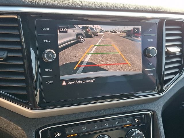 2022 Volkswagen Atlas Cross Sport 3.6L V6 SE w/Technology