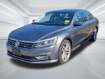 2018 Volkswagen Passat 2.0T SE w/Technology