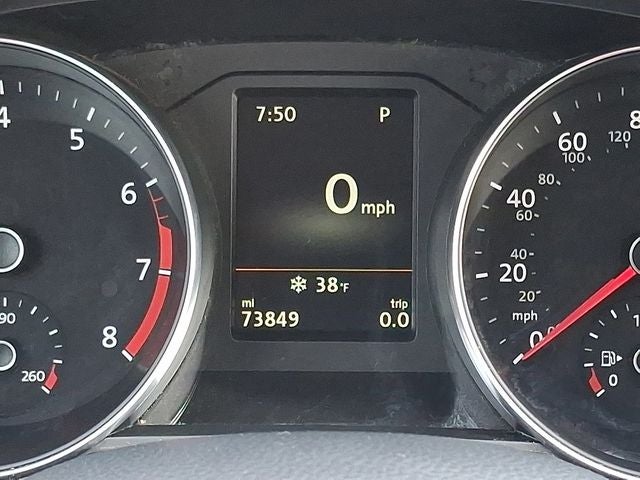 2018 Volkswagen Passat 2.0T SE w/Technology