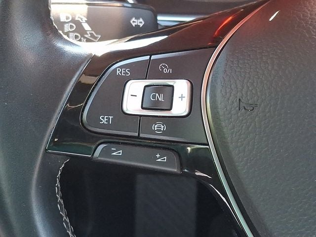 2019 Volkswagen Jetta R-Line
