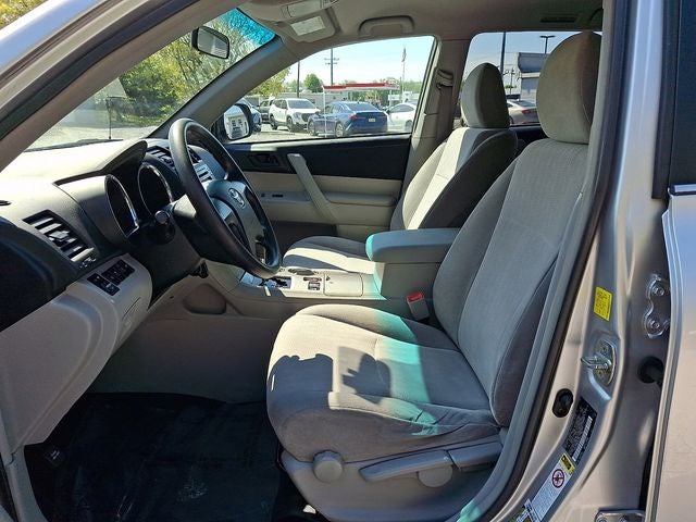 2011 Toyota Highlander Base