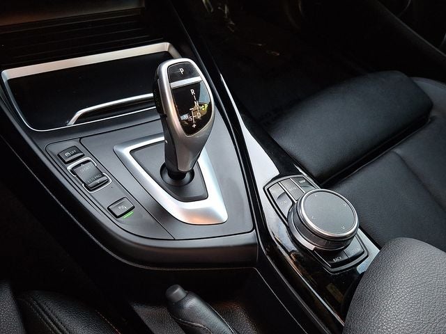 2019 BMW 2 Series 230i xDrive